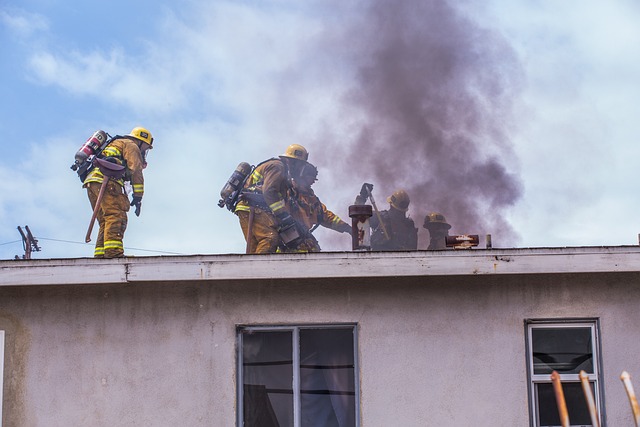 Jakých je 10 základních povinností pro dodržení požární ochrany bytových domů a SVJ